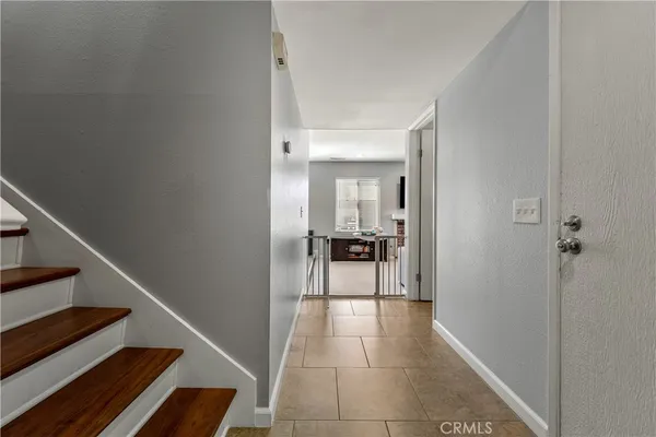 $899,000 | 939 West 19th Street, Unit A1, Costa Mesa, CA 92627