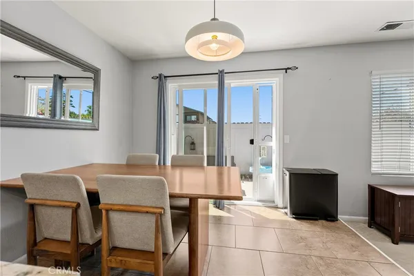 $899,000 | 939 West 19th Street, Unit A1, Costa Mesa, CA 92627