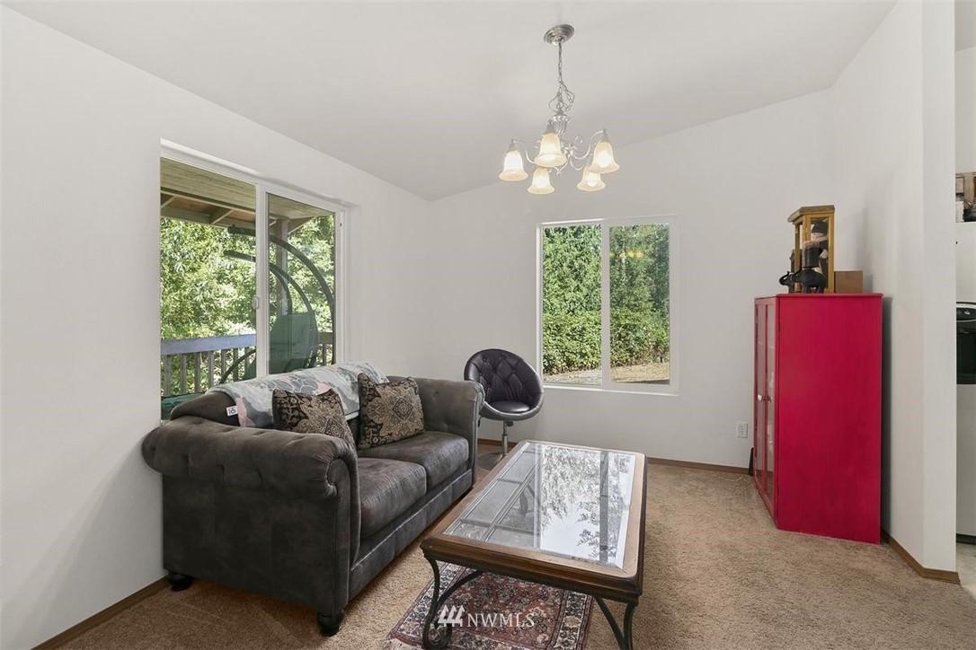 6736 Southeast Sedgwick Road Port Orchard, WA 98366 - Photo 11 of 40 Gallery Image 11