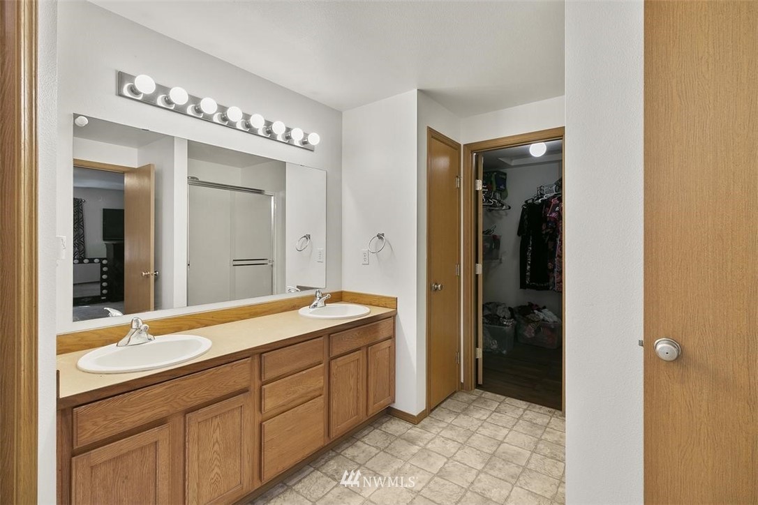 6736 Southeast Sedgwick Road Port Orchard, WA 98366 - Photo 27 of 40 Gallery Image 27