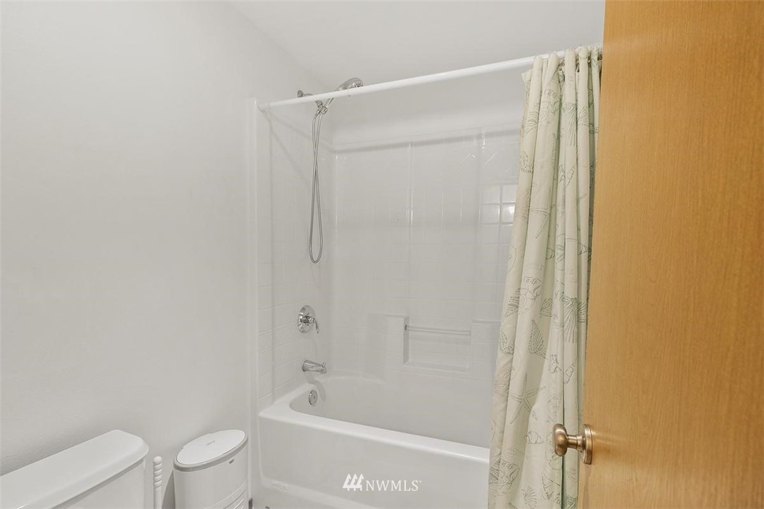 6736 Southeast Sedgwick Road Port Orchard, WA 98366 - Photo 35 of 40 Gallery Image 35