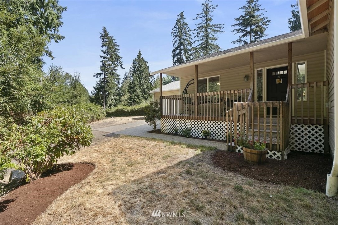 6736 Southeast Sedgwick Road Port Orchard, WA 98366 - Photo 8 of 40 Gallery Image 8