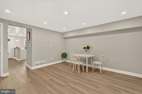 $209,900 | 1800 Village Green Drive, Unit D96, Landover, MD 20785