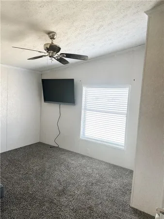 $595,000 | 27022 Index Drive, Brookfield, MO 64628