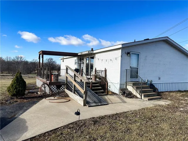 $595,000 | 27022 Index Drive, Brookfield, MO 64628