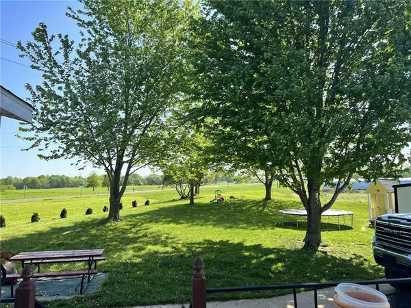 $595,000 | 27022 Index Drive, Brookfield, MO 64628