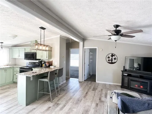 $595,000 | 27022 Index Drive, Brookfield, MO 64628