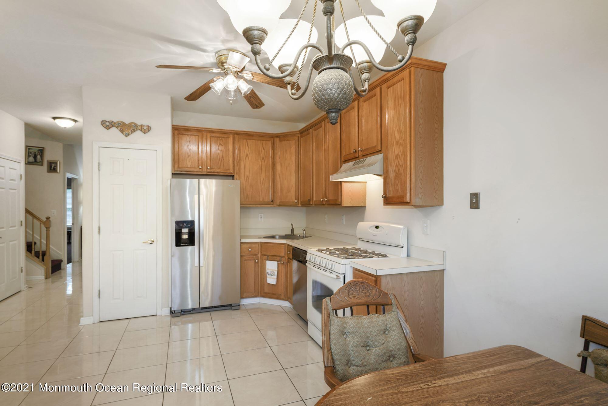 70 Riva Boulevard, Unit 1758 Brick, NJ 08723 - Photo 8 of 33 012_70_Riva_Blvd_360325_675782