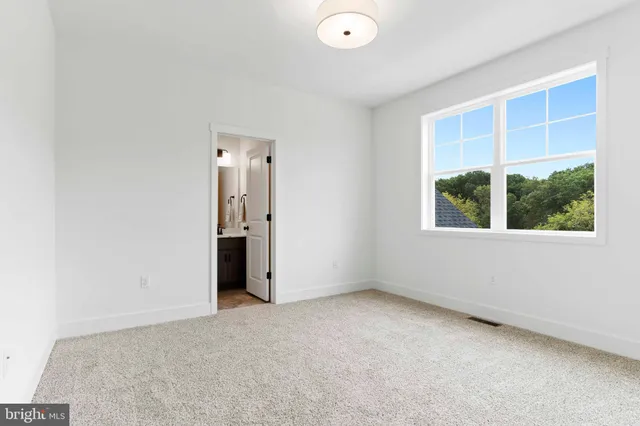 $874,900 | 123 Jennifer Circle, Harrisburg, PA 17112