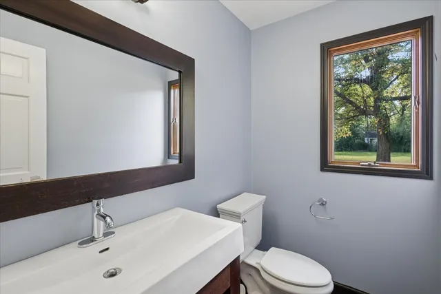 $570,000 | 11325 Hummingbird Lane, Mokena, IL 60448