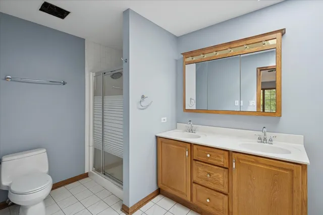 $570,000 | 11325 Hummingbird Lane, Mokena, IL 60448