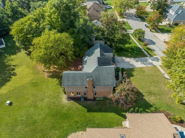 $570,000 | 11325 Hummingbird Lane, Mokena, IL 60448