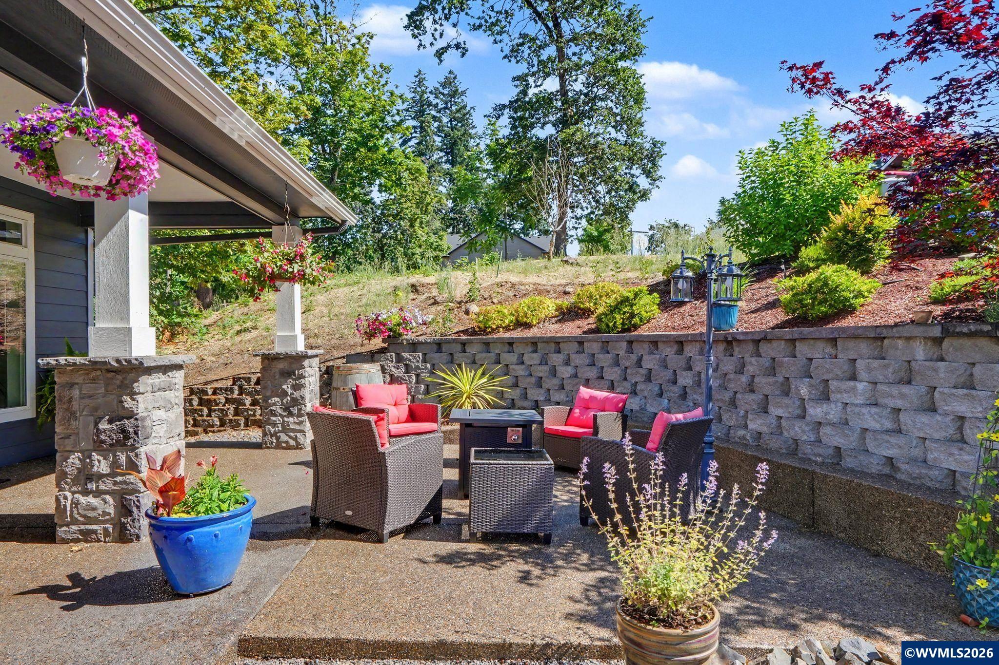 591 Timber View Street Northwest Salem, OR 97304 - Photo 6 of 50