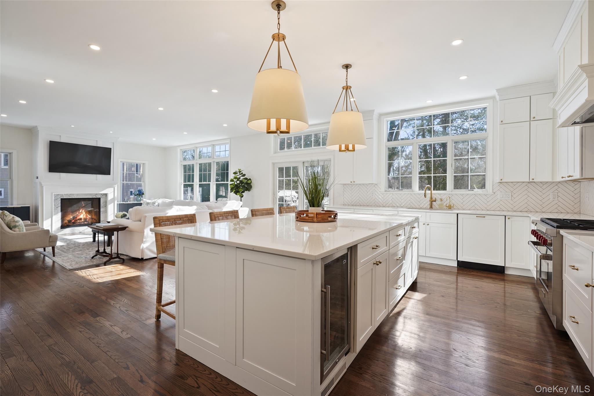 10 Carlton Lane Rye Brook, NY 10573 - Photo 7 of 29