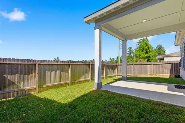 $2,350 | 88 Ashe Juniper Way, Magnolia, TX 77354