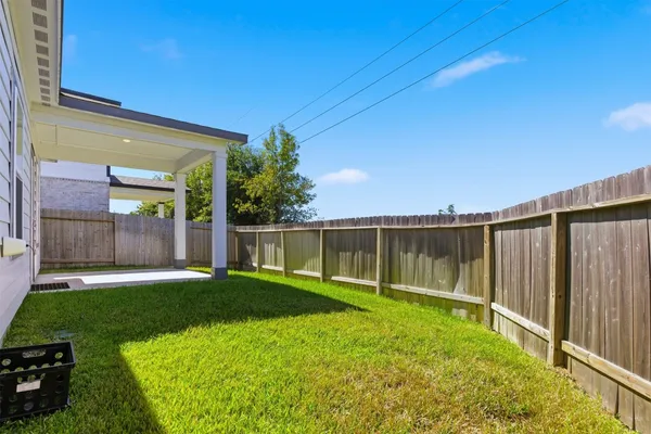 $2,350 | 88 Ashe Juniper Way, Magnolia, TX 77354