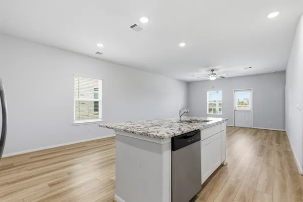 $2,350 | 88 Ashe Juniper Way, Magnolia, TX 77354