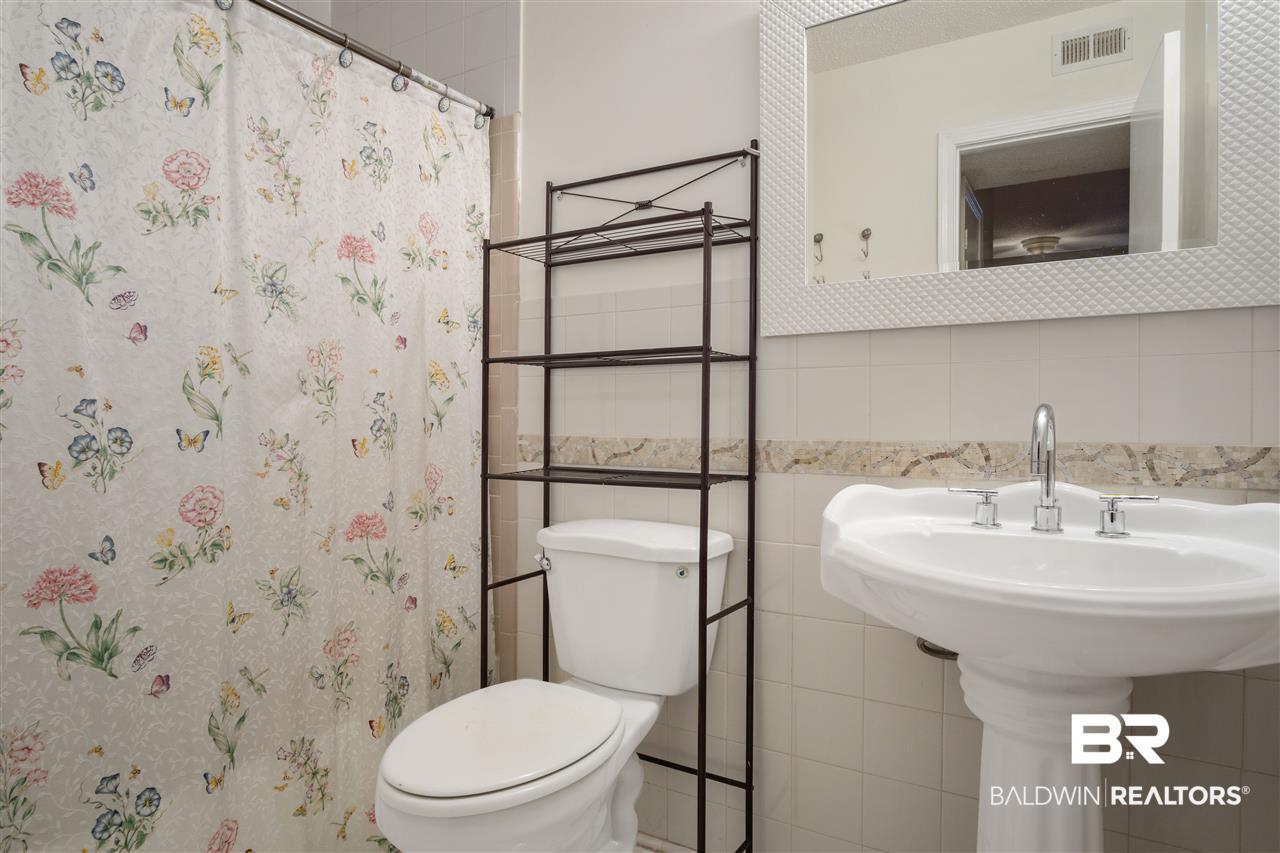 1251 Henckley Avenue, Unit 103 Mobile, AL 36609 - Photo 10 of 13