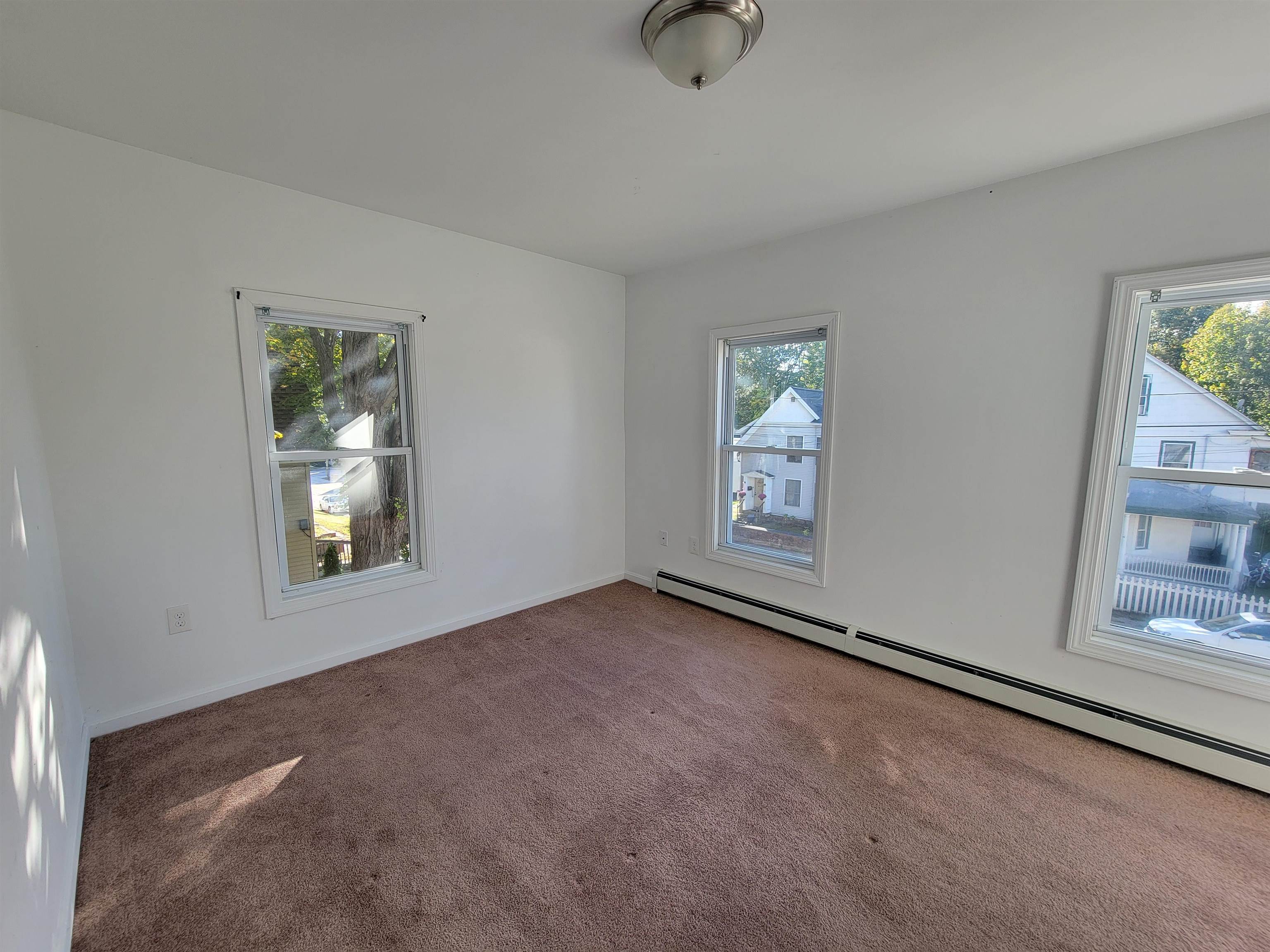 96 Franklin Street Franklin, NH 03235 - Photo 12 of 21