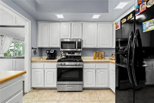 $498,800 | 740 East San Bernardino Road, Unit 2, Covina, CA 91723