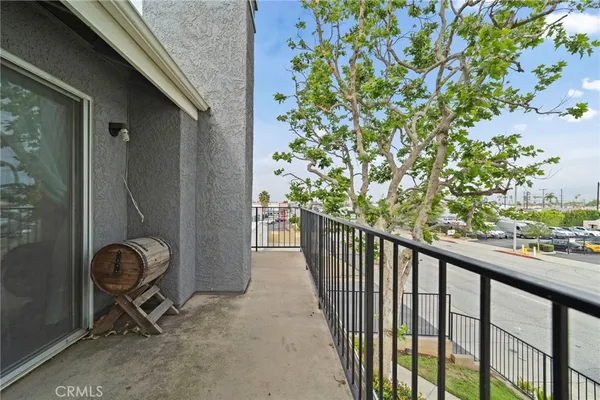 $498,800 | 740 East San Bernardino Road, Unit 2, Covina, CA 91723