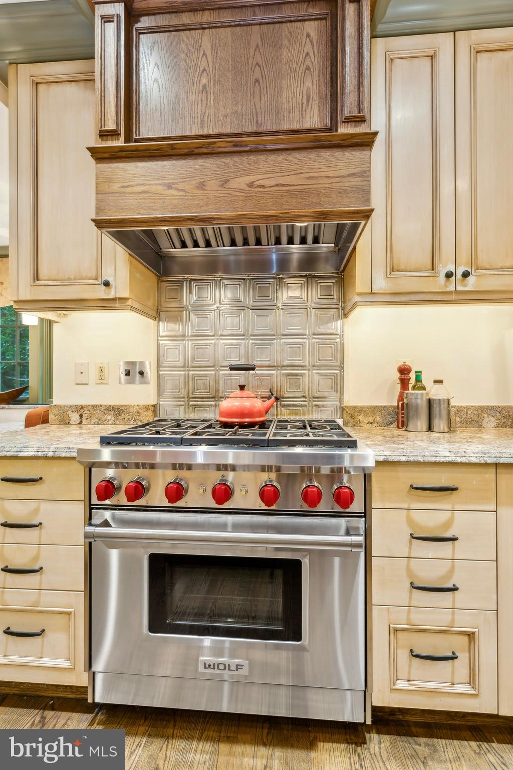 305 Overhill Road Baltimore, MD 21210 - Photo 12 of 90 Kitchen
