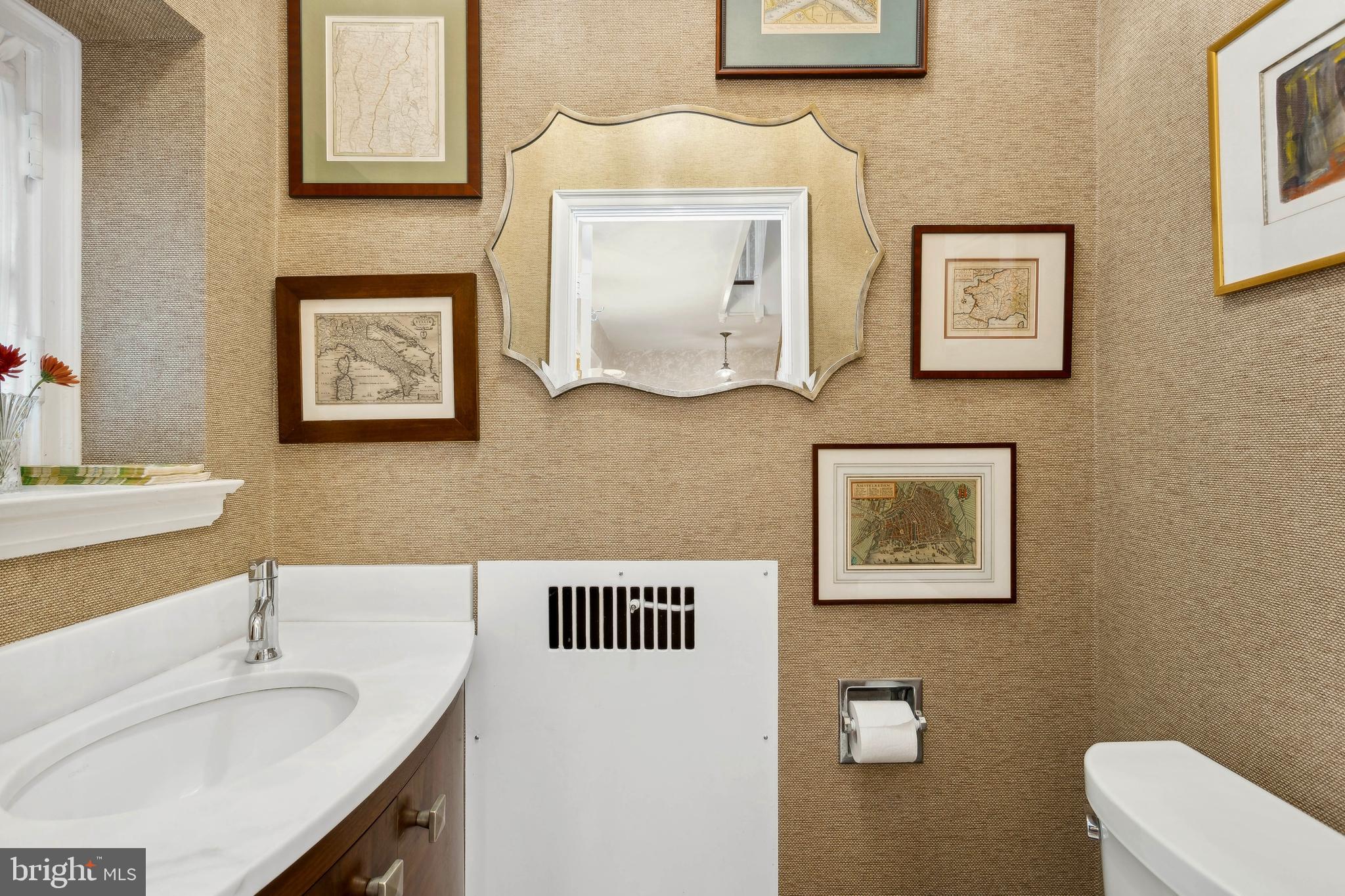 305 Overhill Road Baltimore, MD 21210 - Photo 33 of 90 Power Room