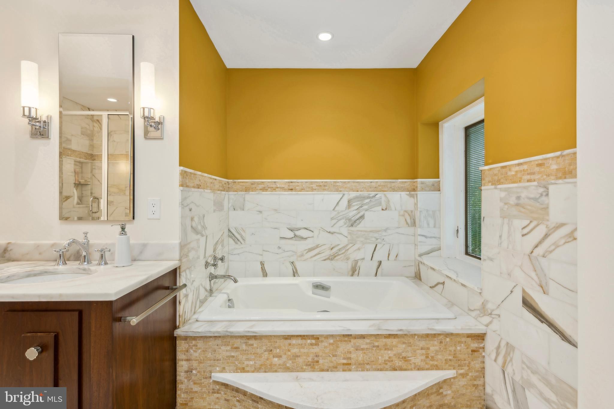305 Overhill Road Baltimore, MD 21210 - Photo 40 of 90 Primary Bathroom