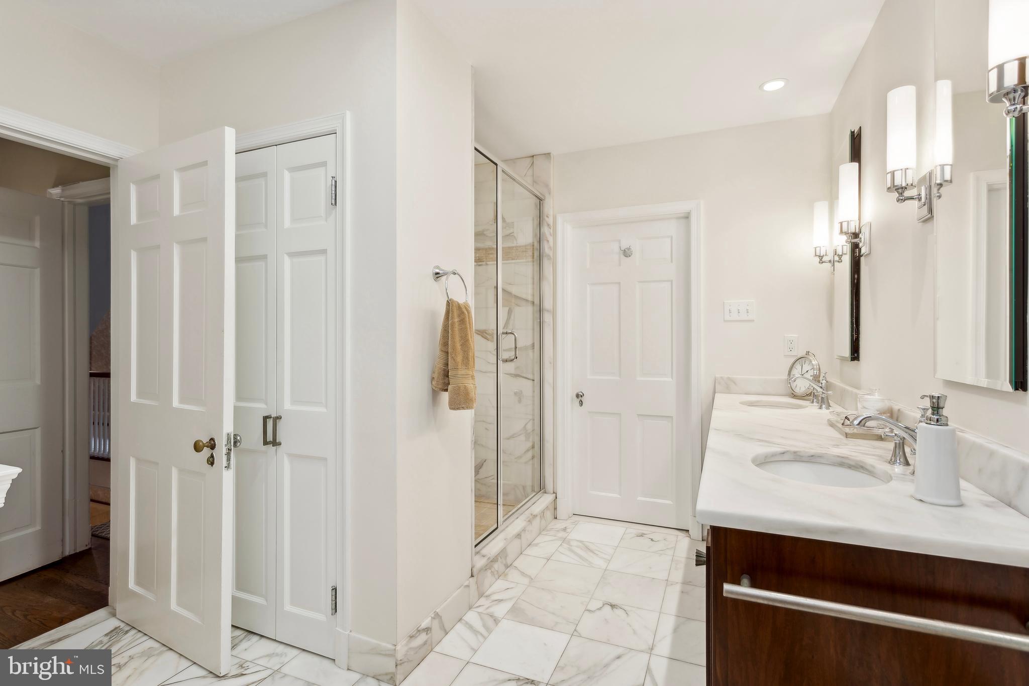 305 Overhill Road Baltimore, MD 21210 - Photo 42 of 90 Primary Bathroom