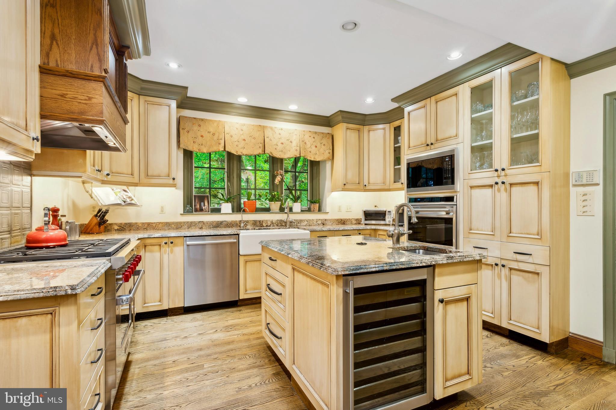 305 Overhill Road Baltimore, MD 21210 - Photo 7 of 90 Kitchen