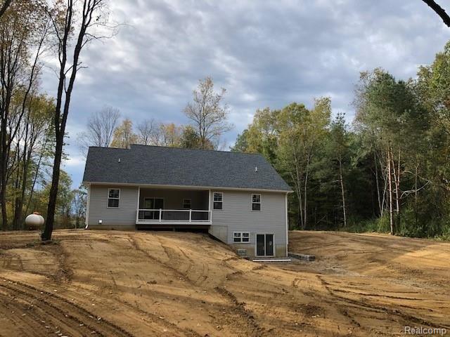 4234 Cullen Road Fenton, MI 48430 - Photo 2 of 10 IMG_0249.jpg