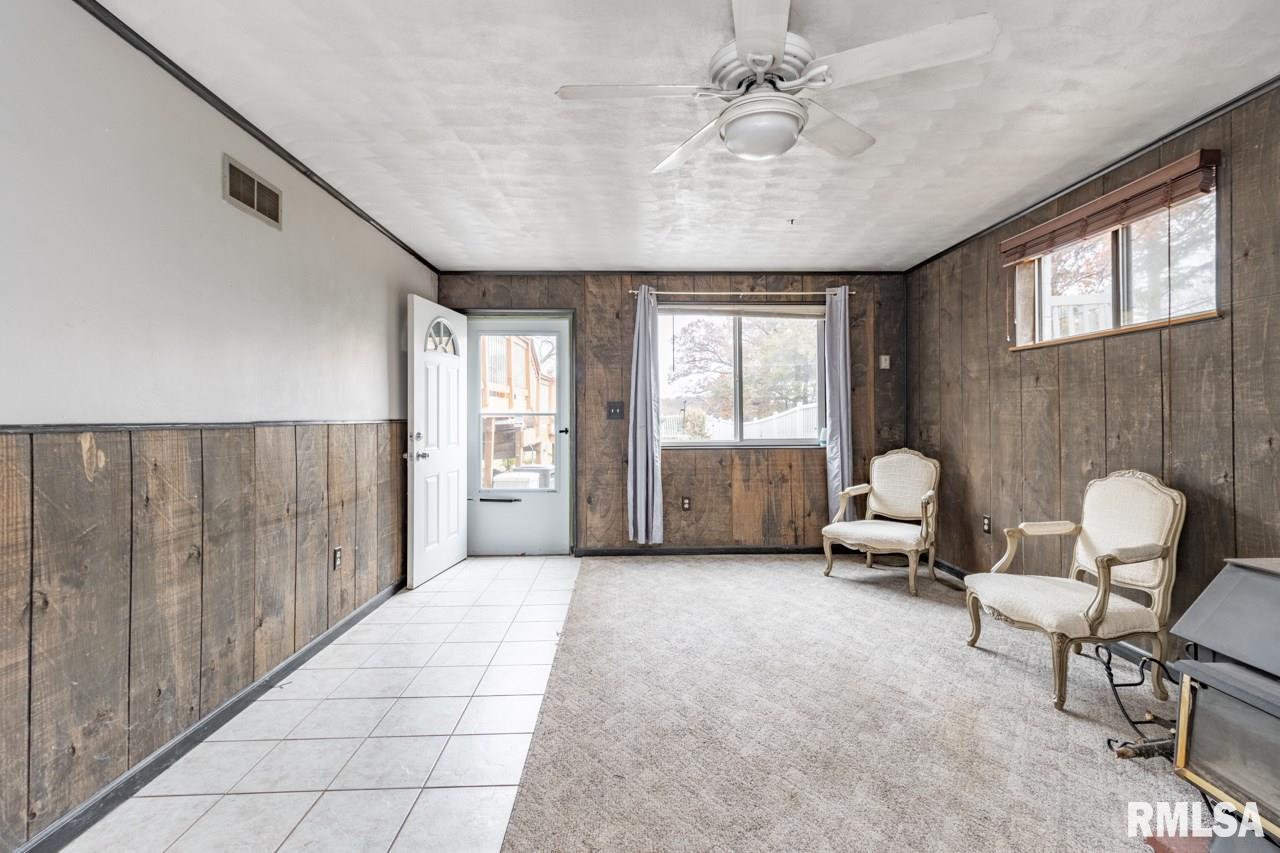 4817 North Koerner Road Peoria, IL 61615 - Photo 25 of 37 Gallery Image 25