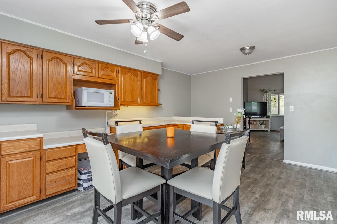 4817 North Koerner Road Peoria, IL 61615 - Photo 8 of 37 Gallery Image 8