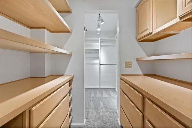 $475,000 | 414 South Dee Road, Park Ridge, IL 60068