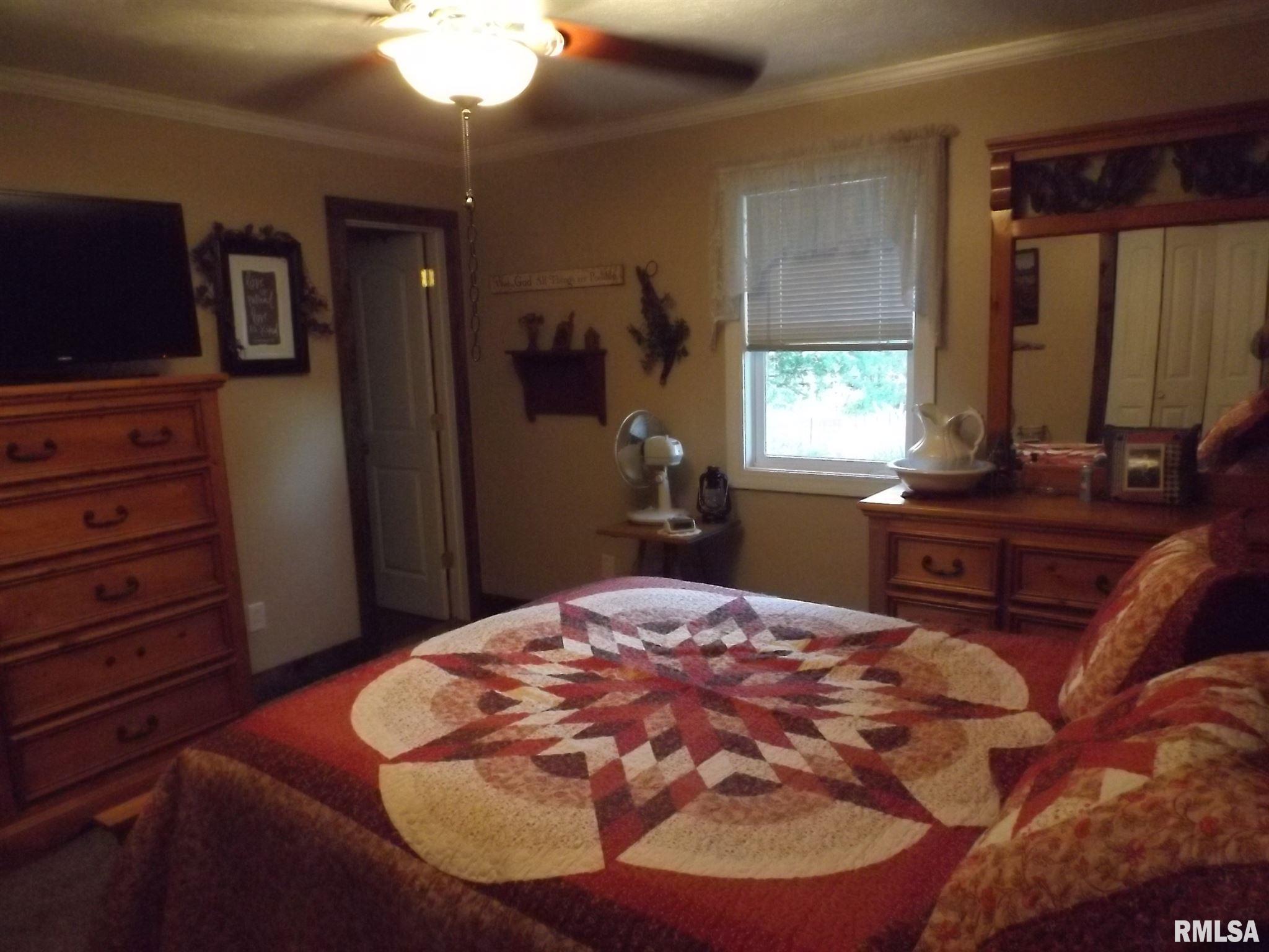 425 Chigger Ridge Road Creal Springs, IL 62922 - Photo 20 of 32 Gallery Image 20