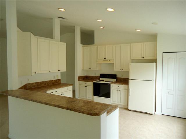 2514 Southwest Impala Way Stuart, FL 34997 - Photo 3 of 25 Gallery Image 3