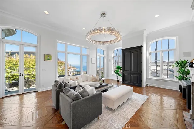 $28,000 | 121 Emerald Bay, Laguna Beach, CA 92651