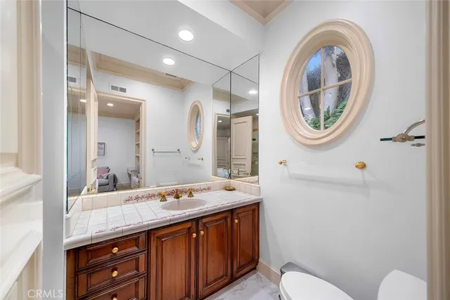 $28,000 | 121 Emerald Bay, Laguna Beach, CA 92651