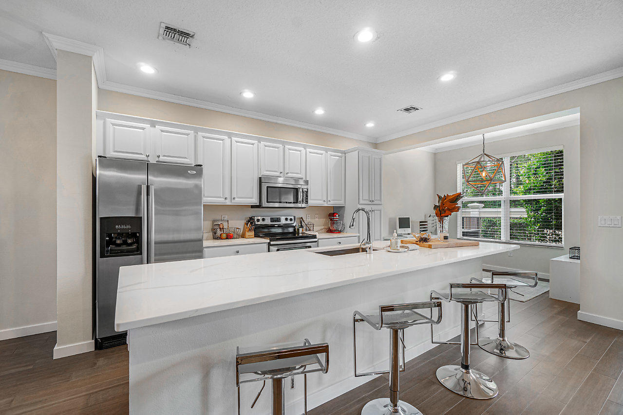 4807 Northwest 16th Terrace Boca Raton, FL 33431 - Photo 7 of 21 015-4807NW16thTer-BocaRaton-FL-small