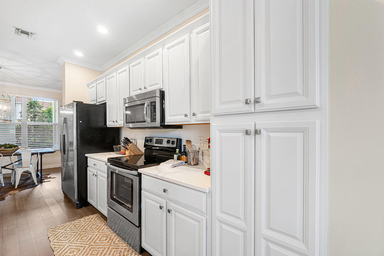4807 Northwest 16th Terrace Boca Raton, FL 33431 - Photo 9 of 21 017-4807NW16thTer-BocaRaton-FL-small