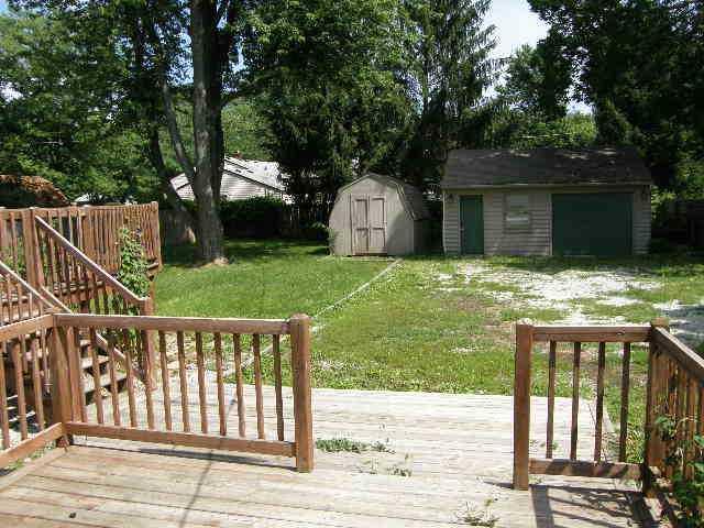 1424 Fry Road Greenwood, IN 46142 - Photo 3 of 7 Gallery Image 3