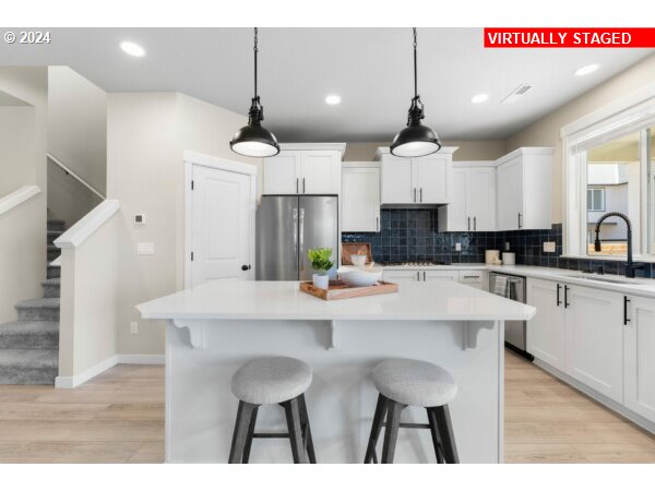 Undisclosed Address Happy Valley, OR 97086 - Photo 11 of 34 Gallery Image 11