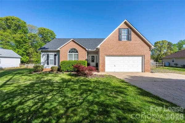 $2,250 | 150 State Park Road, Troutman, NC 28166