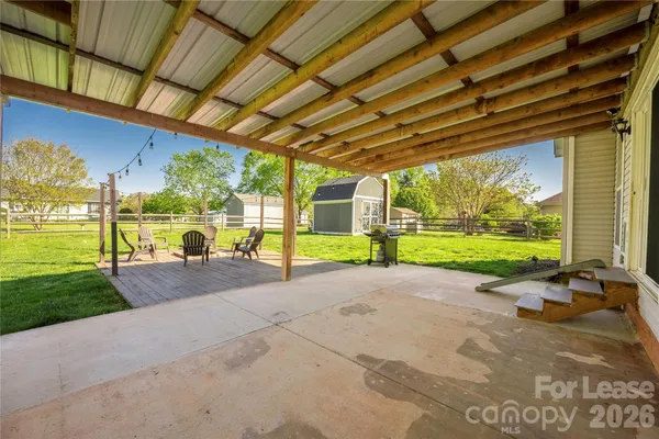 $2,250 | 150 State Park Road, Troutman, NC 28166