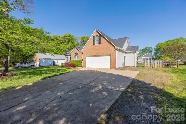 $2,250 | 150 State Park Road, Troutman, NC 28166