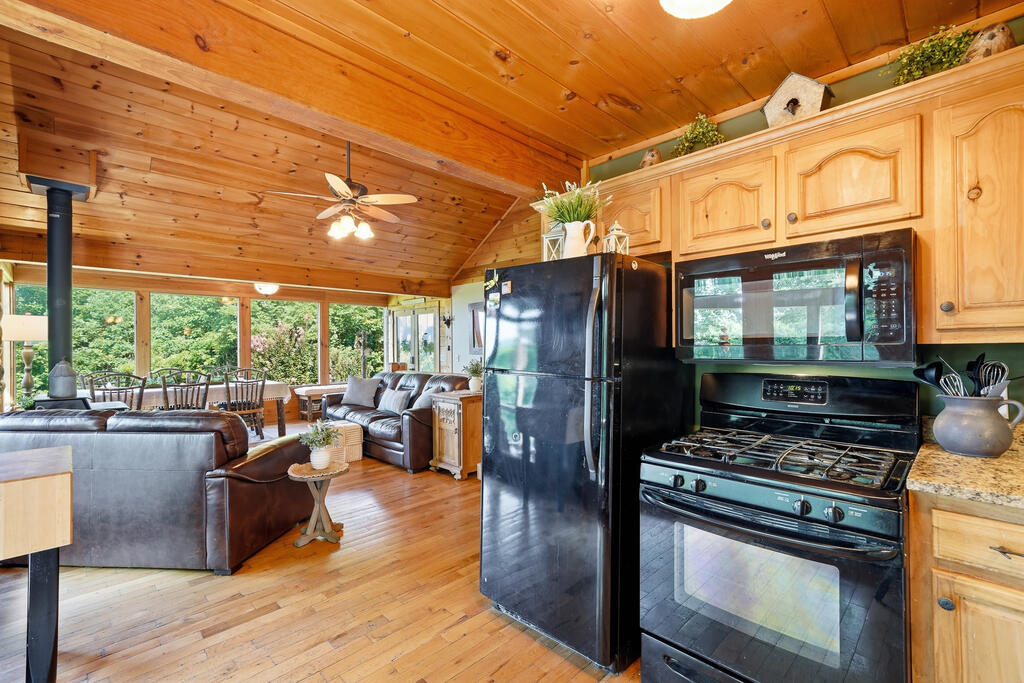 24 Oak Ledge Road Morganton, GA 30560 - Photo 19 of 59 Gallery Image 19