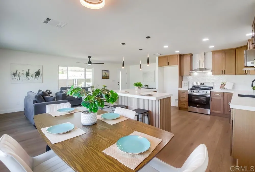 8301 Mission Gorge Road, Unit 331 Santee, CA 92071 - Photo 6 of 17