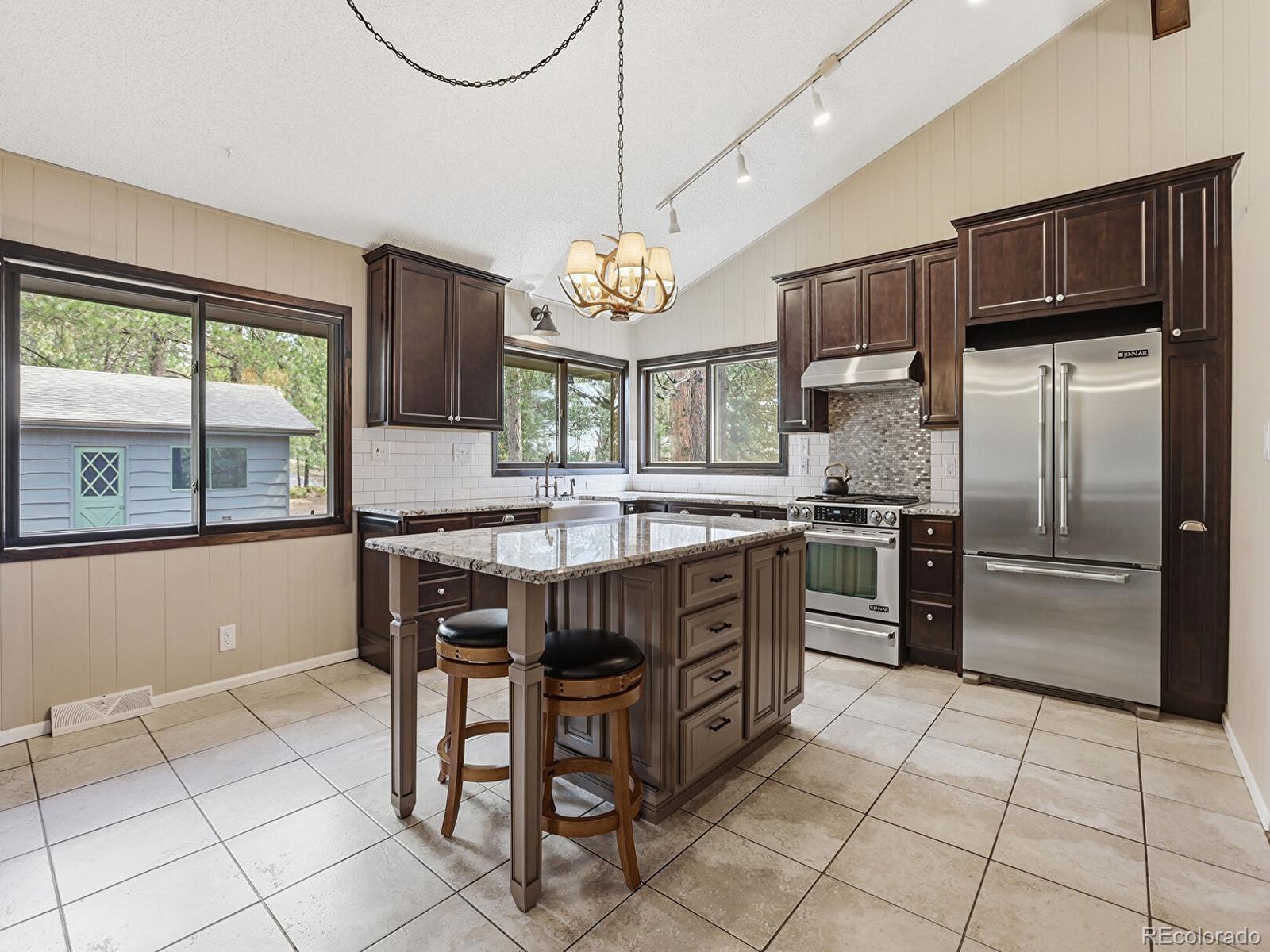 7062 Peaceful Hills Road Morrison, CO 80465 - Photo 5 of 40