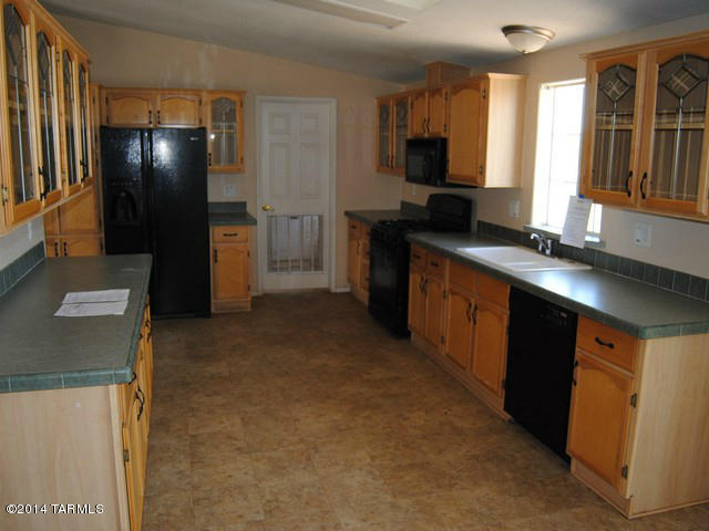 7461 North Sandario Road Tucson, AZ 85743 - Photo 6 of 26 Gallery Image 6