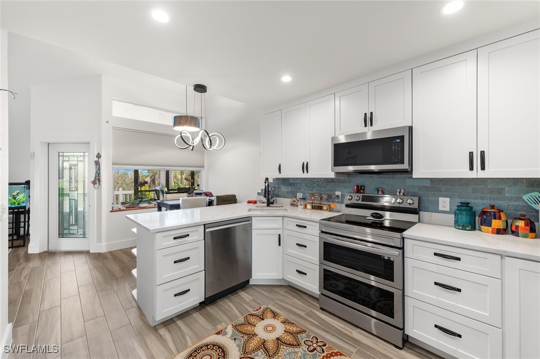 838-840 Rabbit Road Sanibel, FL 33957 - Photo 8 of 38 Gallery Image 8